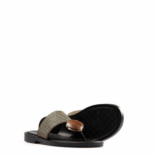 Sandalia negra plana de dedo en Acampada Shoes ref: 6798